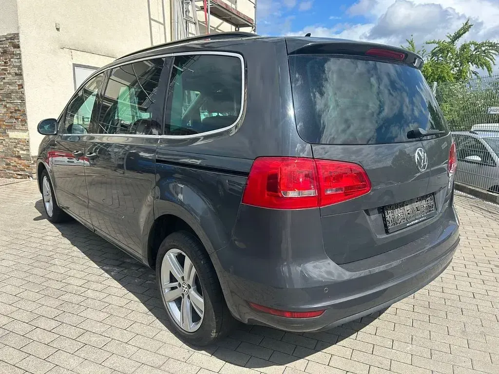 Gebraucht VW Sharan Match 170 PS (125 kW) 2013 Schwarz Van / Kleinbus