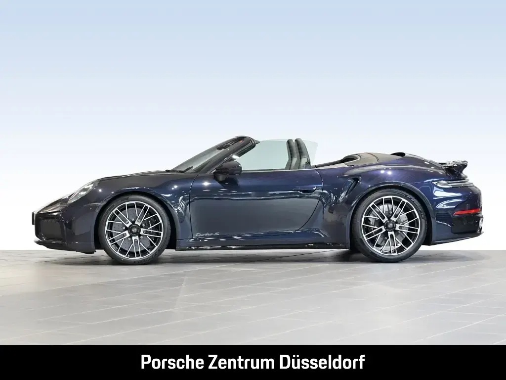 Neu Porsche 992 711 PS (522 kW) 2026 Schwarz Cabrio