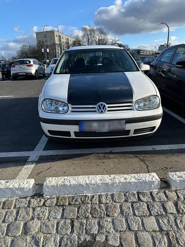 Gebraucht VW Golf IV 130 PS (95 kW) 2002 Weiß Kombi