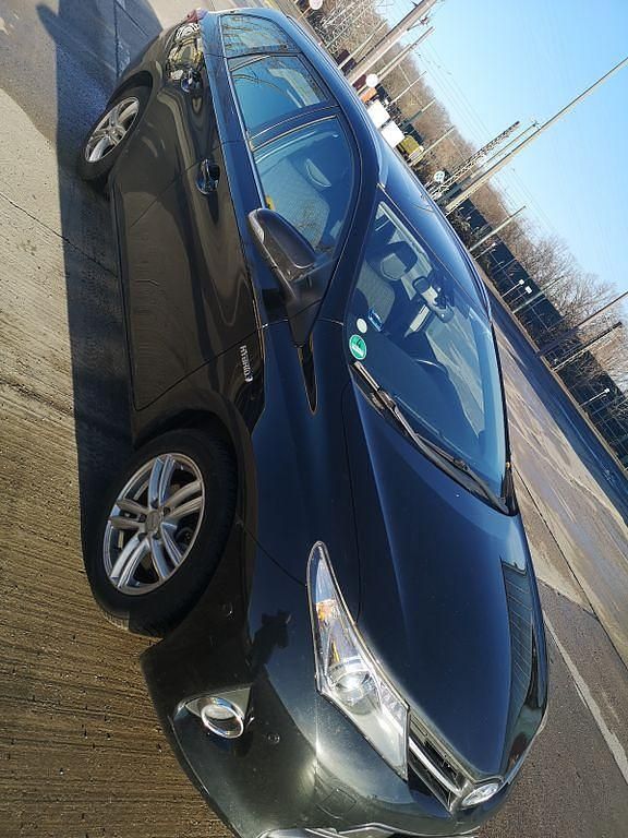 Gebraucht Toyota Auris Comfort 136 PS (100 kW) 2014 Schwarz Limousine