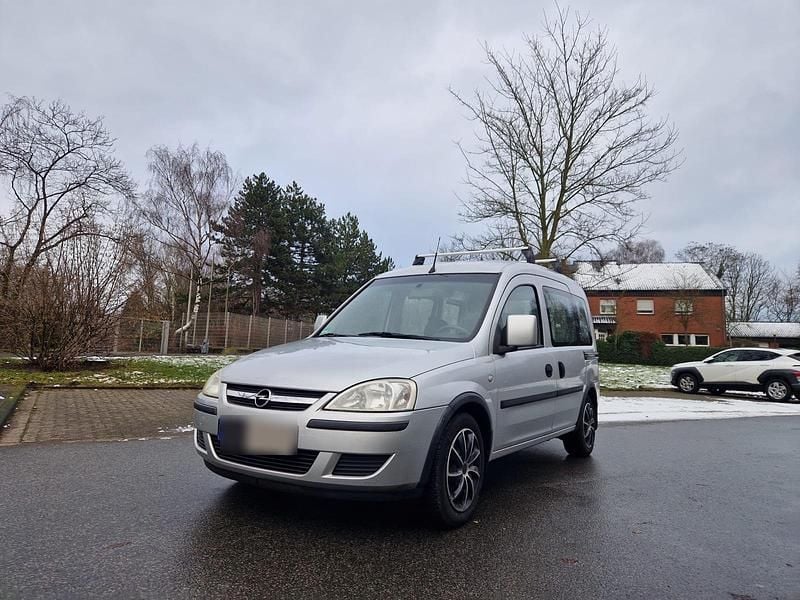 Gebraucht Opel Combo 94 PS (69 kW) 2006 Grau Van / Kleinbus