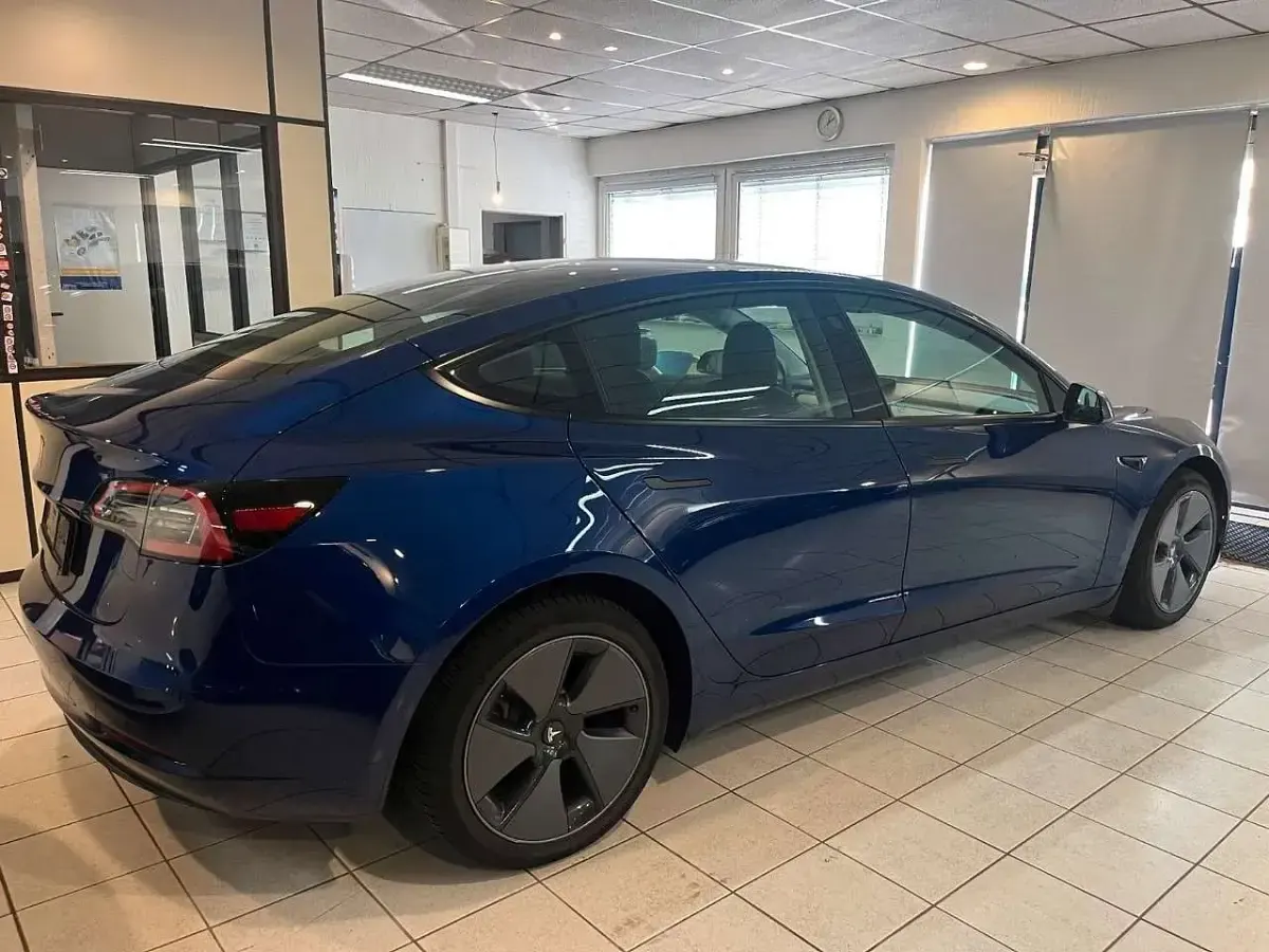 Occasion Tesla Model 3 208 kW (283 ch) 2022 Bleue Berline