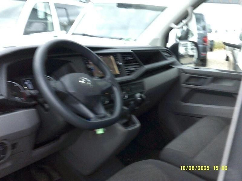 Second-hand VW T6.1 150 CP (110 kW) 2021 Alb Van
