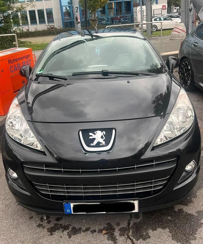 Schwarz Gebraucht 2010 Peugeot 207 CC Cabrio | 2.750 € (Fairer Preis) - Bild 1/4