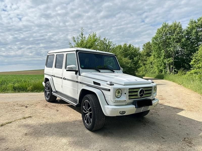 Weiß Gebraucht 2014 Mercedes G350 SUV | 51.000 € (Fairer Preis) - Bild 1/4