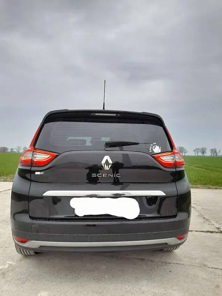 Gebraucht Renault Grand Scénic IV Intens 132 PS (97 kW) 2017 Schwarz Van / Kleinbus
