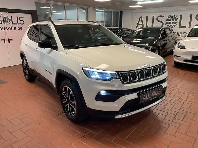 Gebraucht Jeep Compass Limited 131 PS (96 kW) 2024 Antarctica white SUV