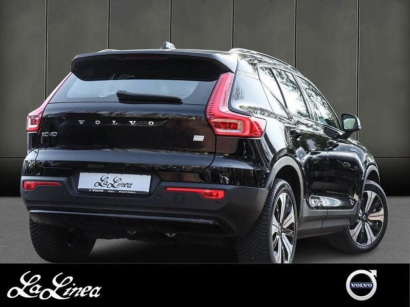Gebraucht Volvo XC40 Single Motor 169 kW (231 PS) 2023 Schwarz SUV
