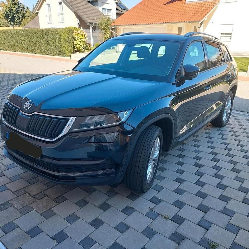 Schwarz Gebraucht 2018 Skoda Kodiaq Ambition SUV | 19.999 € (Guter Preis) - Bild 1/4