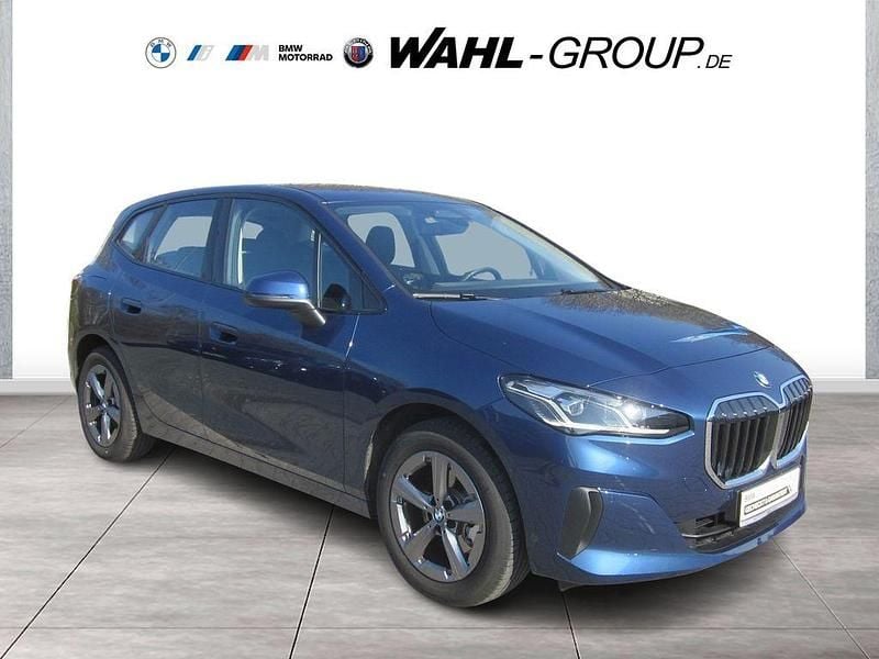 Gebraucht BMW 220 Active Tourer Performance 170 PS (125 kW) 2025 Blau Van / Kleinbus
