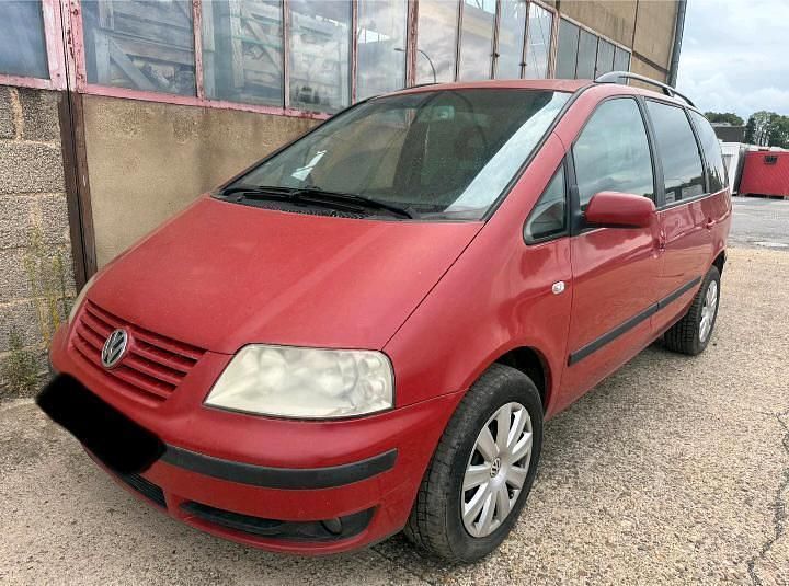 Rot Gebraucht 2002 VW Sharan Van / Kleinbus | 599 € (Superpreis) - Bild 1/4