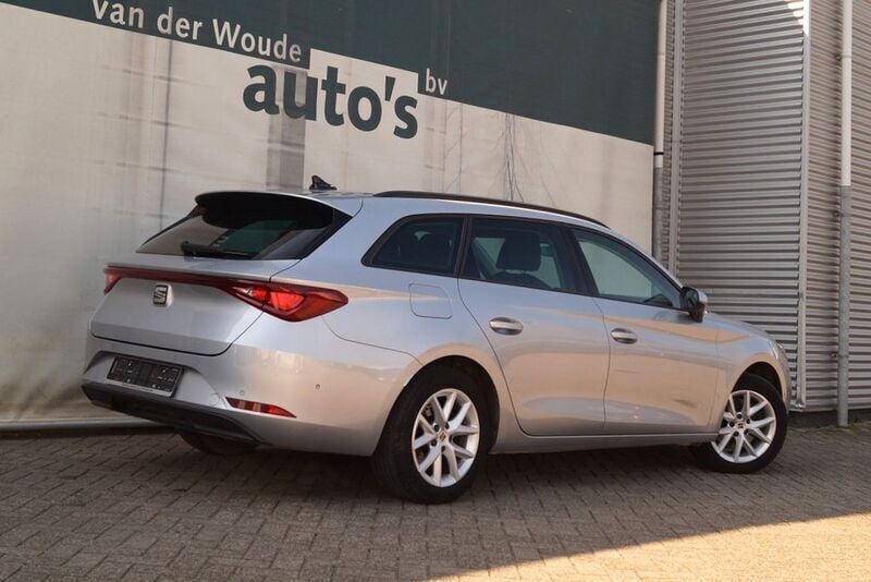 Gebraucht Seat Leon Style 116 PS (85 kW) 2022 Silber Limousine