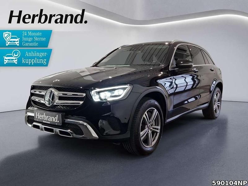Unilack schwarz Gebraucht 2021 Mercedes GLC300e SUV | 31.790 € (Superpreis) - Bild 1/4