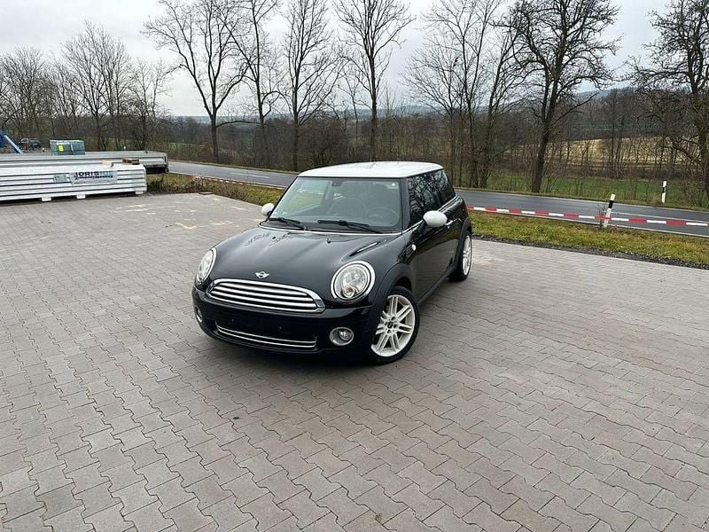 Gebraucht Mini Cooper 122 PS (89 kW) 2010 Schwarz Kleinwagen