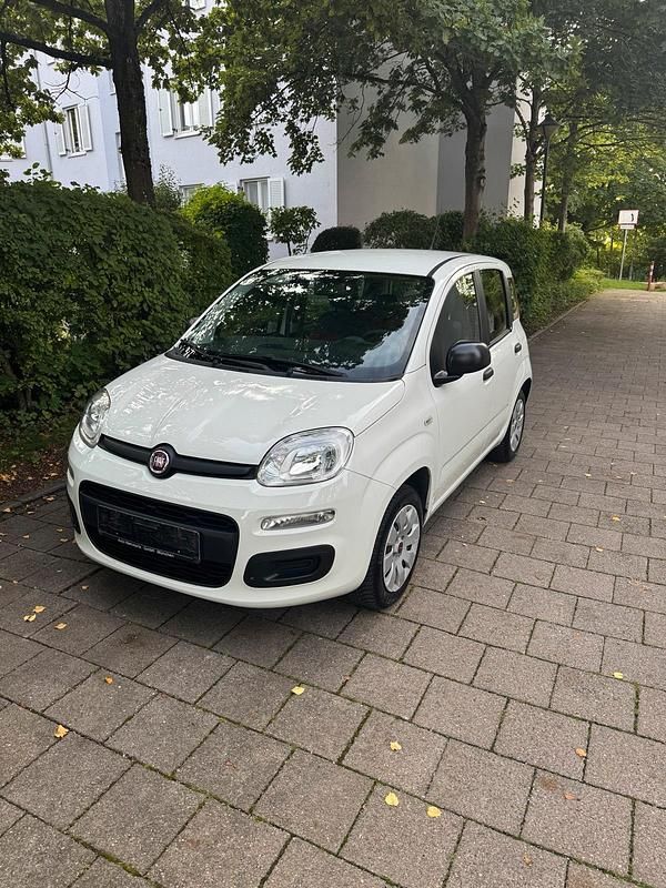 Weiß Gebraucht 2016 Fiat Panda Kleinwagen | 6.000 € (Fairer Preis) - Bild 1/4
