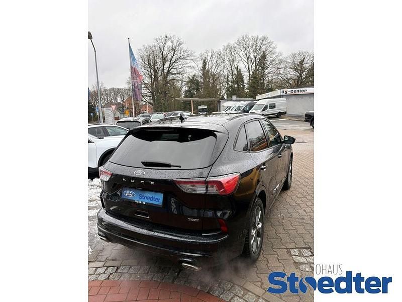 Gebraucht Ford Kuga ST-Line X 224 PS (164 kW) 2021 Schwarz SUV