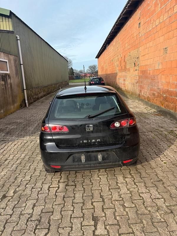 Gebraucht Seat Ibiza 70 PS (51 kW) 2008 Schwarz Kleinwagen