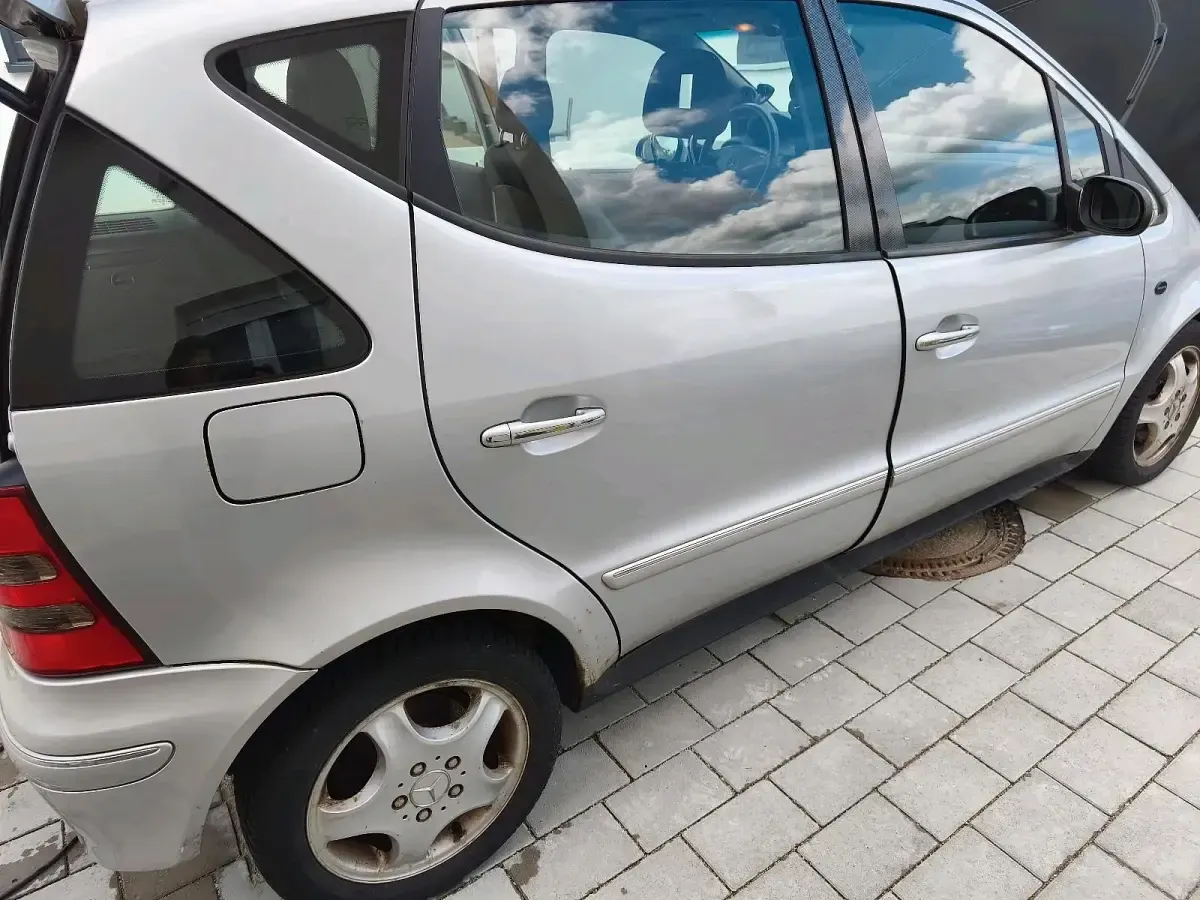 Gebraucht Mercedes A160 101 PS (74 kW) 2004 Silber Kleinwagen