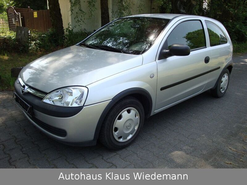 Silber Gebraucht 2003 Opel Corsa Enjoy Kombi | 3.599 € (Teuer) - Bild 1/4