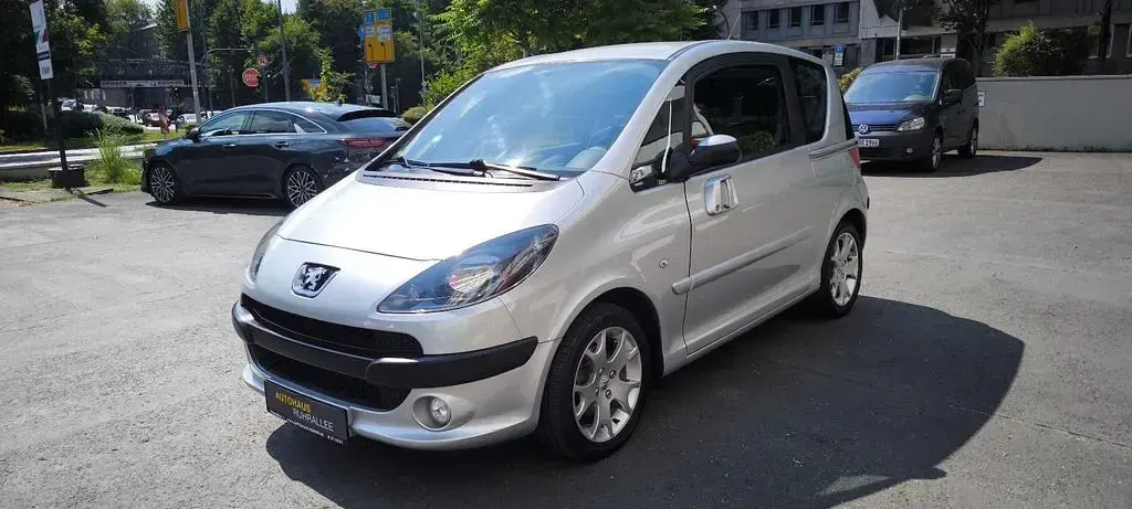 Gebraucht Peugeot 1007 Premium 73 PS (53 kW) 2008 Gris aluminium (metallic) Van / Kleinbus