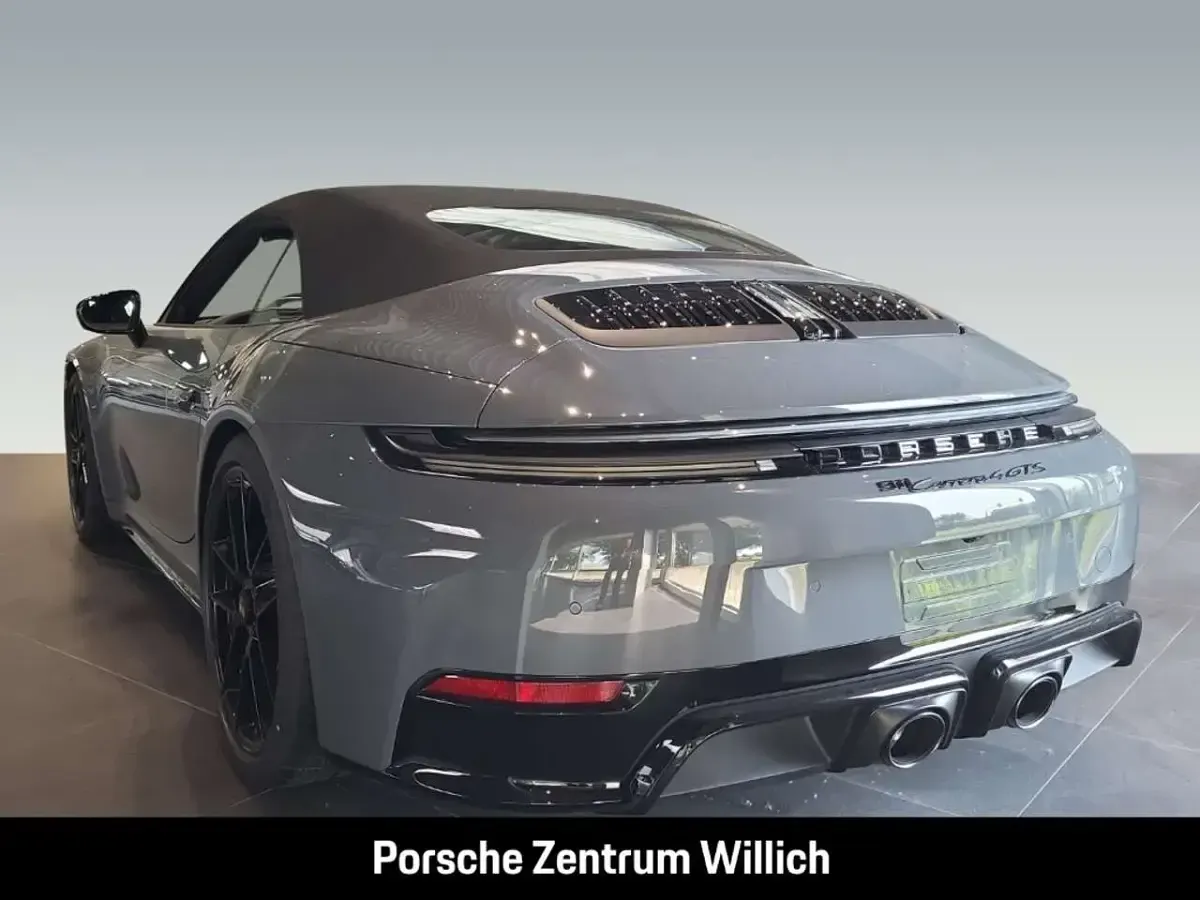 Neu Porsche 911 Carrera 4 Cabriolet 541 PS (397 kW) 2026 Grau Cabrio