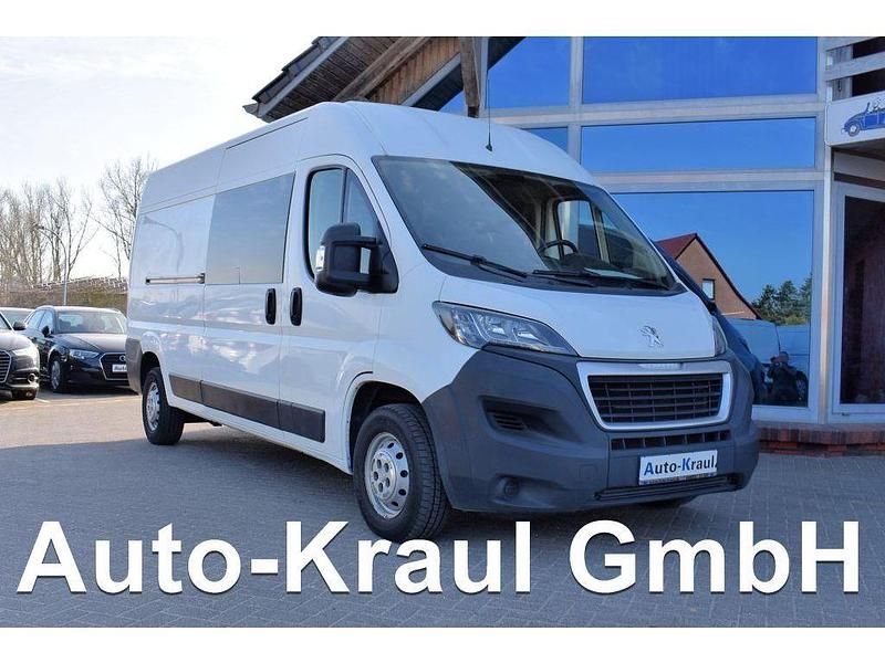 Gebraucht Peugeot Boxer Premium 131 PS (96 kW) 2018 Schneeweiß Van