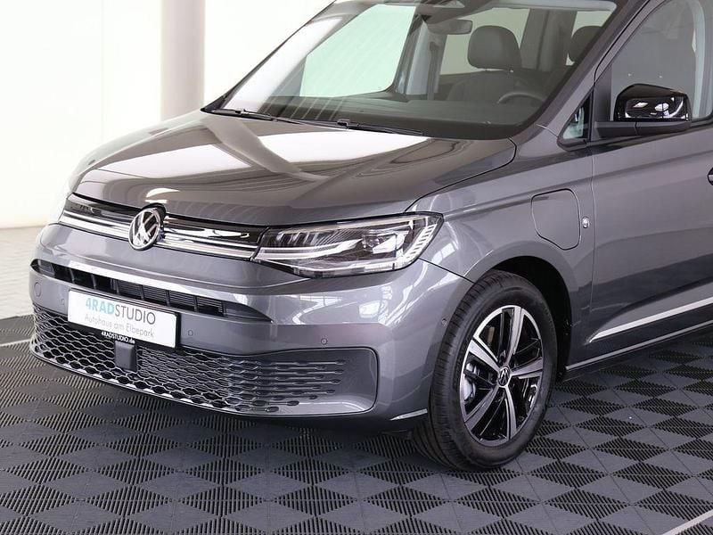 Ny VW Caddy Maxi Style 150 HK (110 kW) 2026 Grå MPV