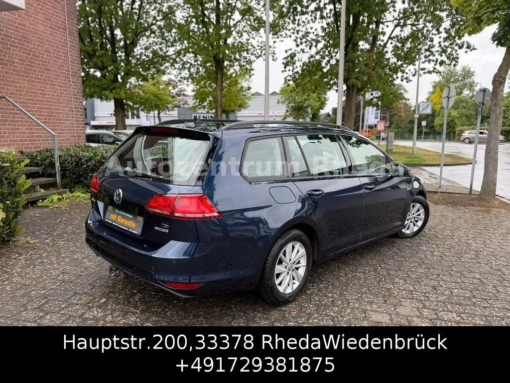 Gebraucht VW Golf VII Trendline 110 PS (80 kW) 2015 Blau Kombi