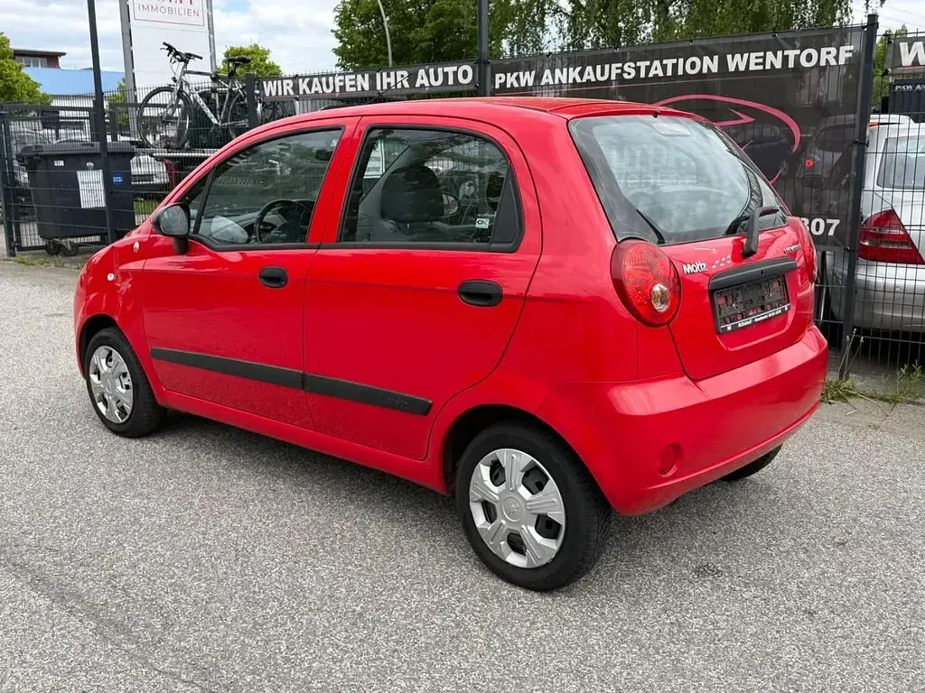 Gebraucht Chevrolet Matiz 52 PS (38 kW) 2009 Rot Kleinwagen