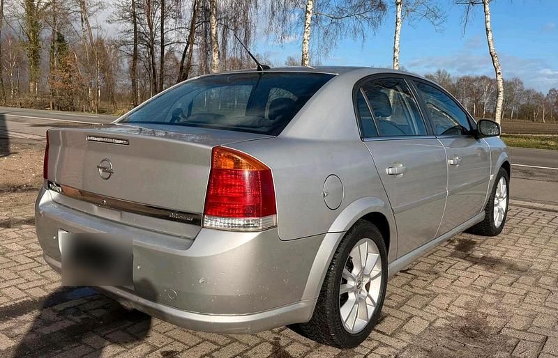 Gebraucht Opel Vectra 155 PS (114 kW) 2005 Silber Limousine