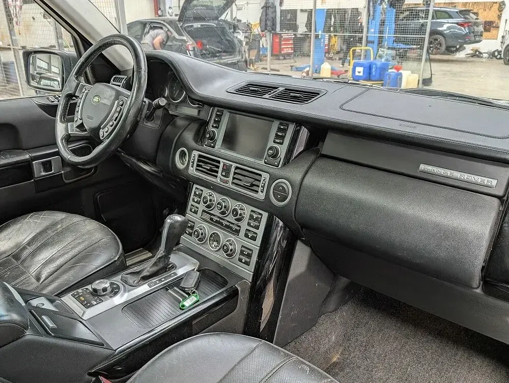 Gebraucht Land Rover Range Rover Vogue 272 PS (200 kW) 2009 Grau SUV