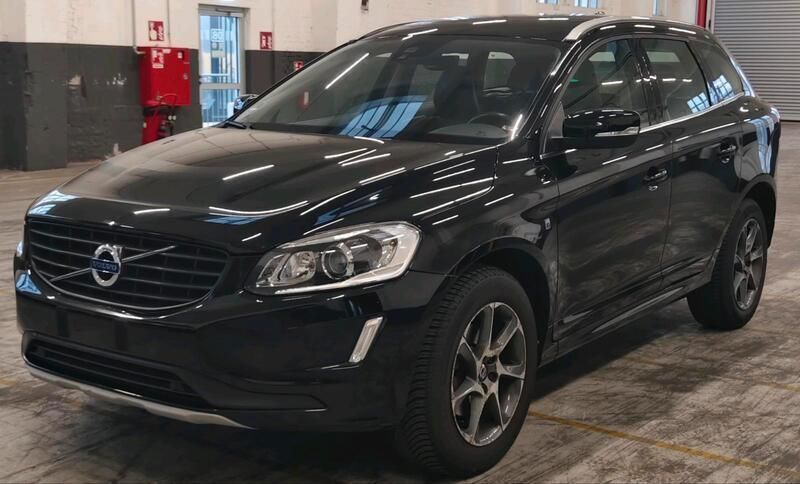 Schwarz Gebraucht 2015 Volvo XC60 Ocean Race SUV | 15.000 € - Bild 1/4