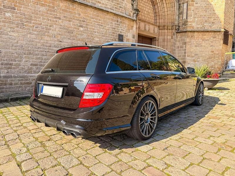 Gebraucht Mercedes C63 AMG AMG 457 PS (336 kW) 2014 Schwarz Kombi