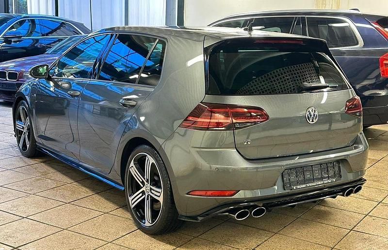 Gebraucht VW Golf VII R 310 PS (228 kW) 2018 Grau Limousine