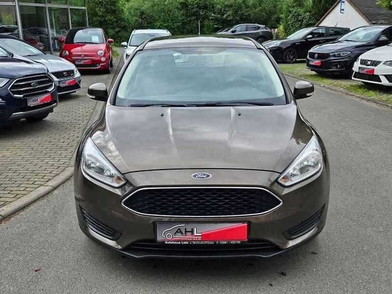 Gebraucht Ford Focus Trend 101 PS (74 kW) 2018 Braun Kombi