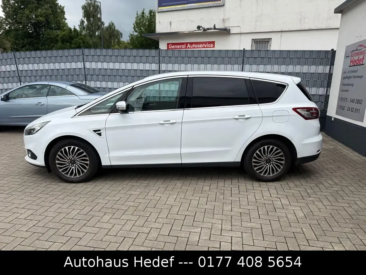Gebraucht Ford S-MAX Titanium 190 PS (139 kW) 2018 Weiß Van / Kleinbus