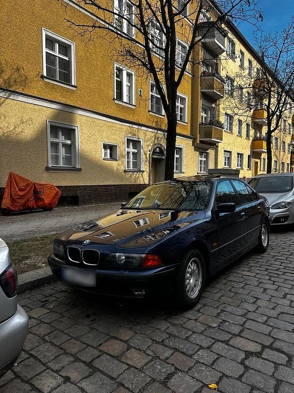 Gebraucht BMW 528 192 PS (141 kW) 1998 Blau Limousine