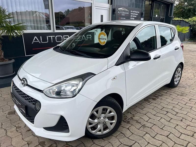 Polar white / sol Gebraucht 2017 Hyundai i10 Basis Kleinwagen | 5.995 € (Teuer) - Bild 1/4