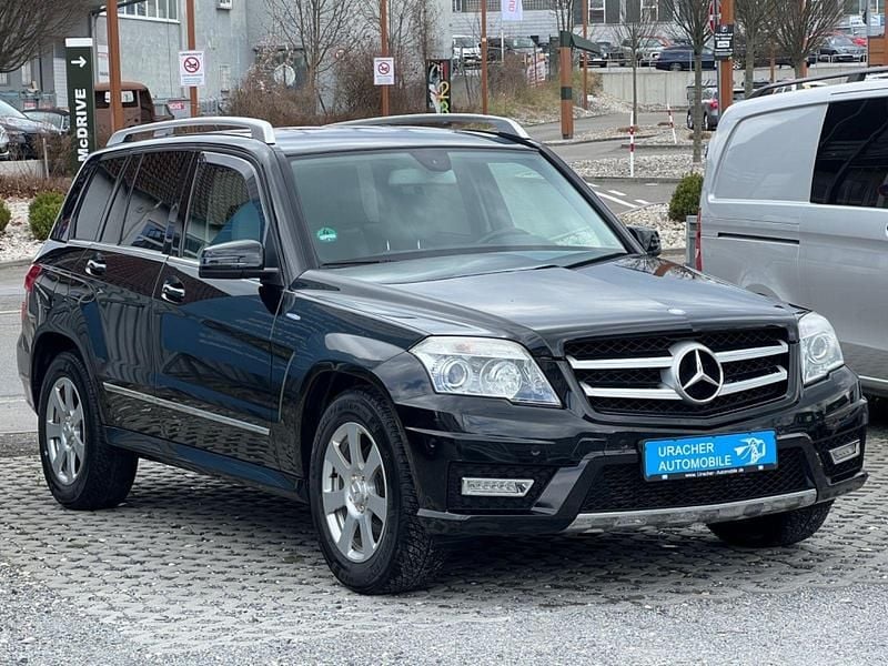 Gebraucht Mercedes GLK250 204 PS (150 kW) 2011 Schwarz SUV