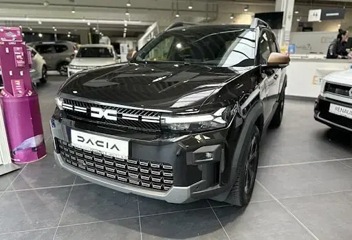 Neu Dacia Bigster Extreme 131 PS (96 kW) 2026 Schwarz SUV