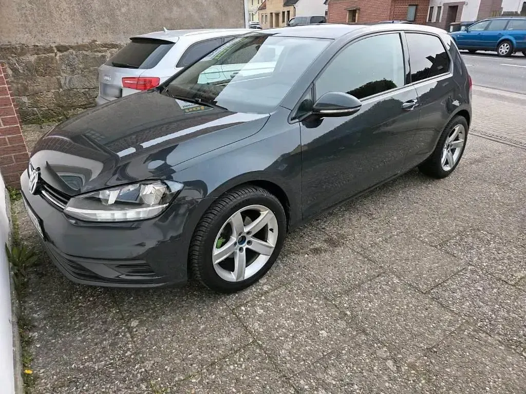 Gebraucht VW Golf VII 86 PS (63 kW) 2018 Coupé