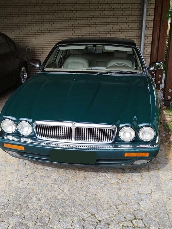 Grün Gebraucht 1996 Jaguar XJ Sovereign Limousine | 7.000 € (Fairer Preis) - Bild 1/3