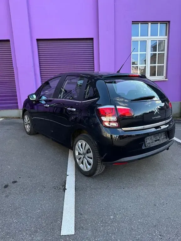 Gebraucht Citroën C3 PureTech 82 PS (60 kW) 2015 Schwarz Limousine
