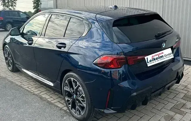 Gebraucht BMW 120 M Sport 170 PS (125 kW) 2025 Blau Kleinwagen