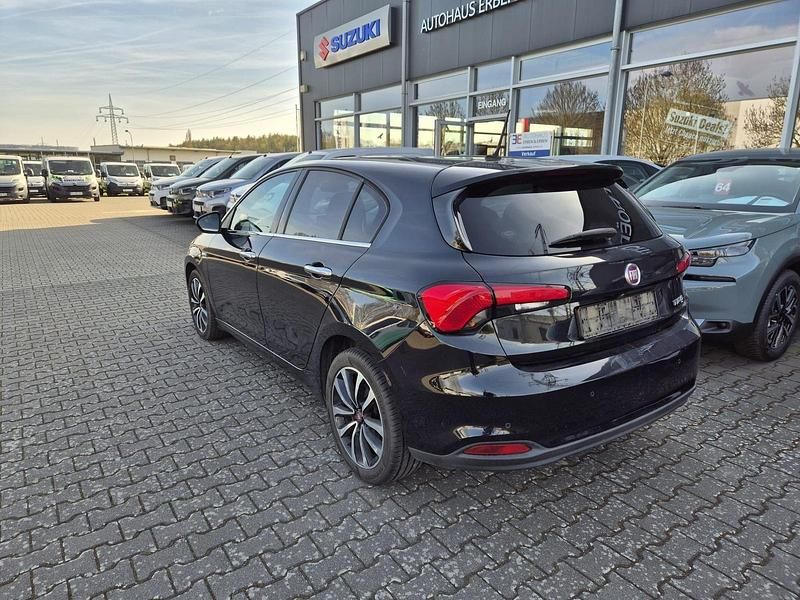 Gebraucht Fiat Tipo Lounge 120 PS (88 kW) 2016 Schwarz Kombi