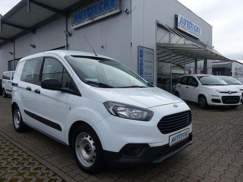 Gebraucht Ford Courier 101 PS (74 kW) 2020 Weiß Van / Kleinbus