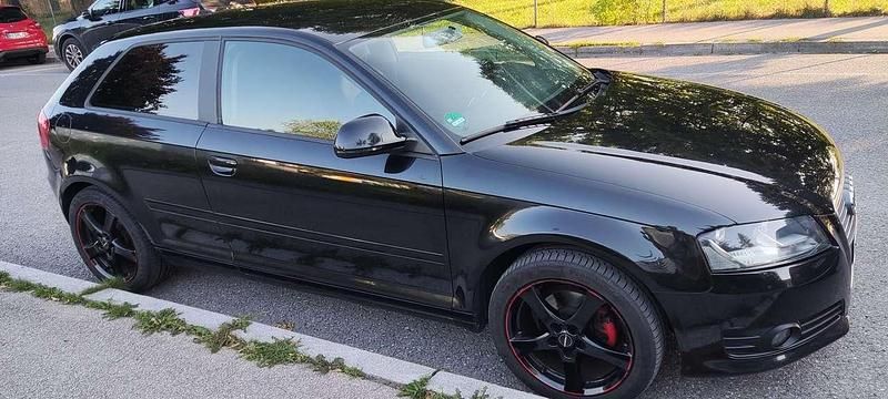 Gebraucht 2010 Audi A3 Attraction Limousine | 3.700 € (Superpreis) - Bild 1/4