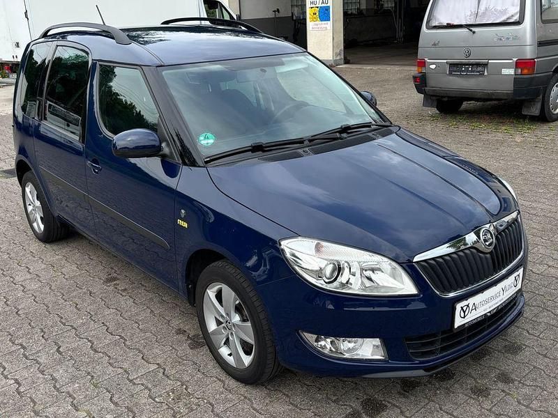 Blau Gebraucht 2014 Skoda Roomster Fresh Kombi | 9.100 € (Etwas zu teuer) - Bild 1/4