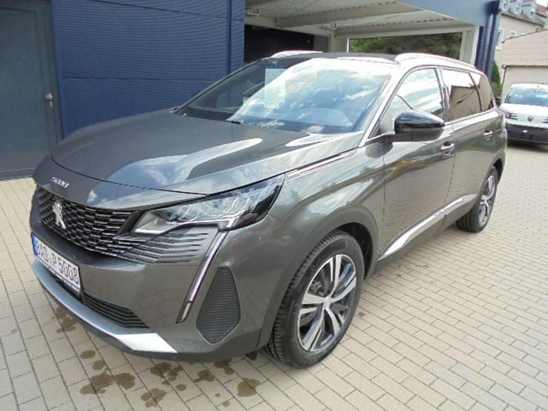 Met. platinium grau Gebraucht 2024 Peugeot 5008 Allure Van / Kleinbus | 34.750 € (Fairer Preis) - Bild 1/4