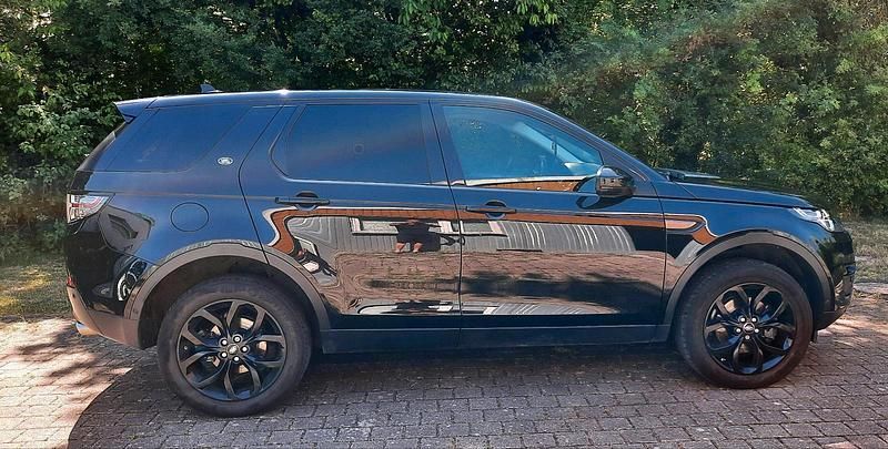 Gebraucht Land Rover Discovery Sport SE 180 PS (132 kW) 2016 Schwarz SUV